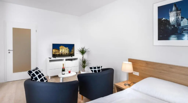 Студия с балконом CityWest Apartments