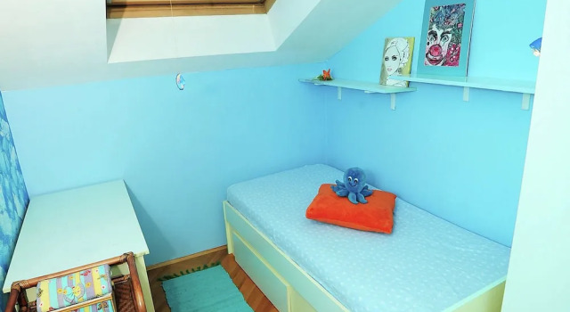 Colourful Apartment in Dalmatia With Furnished Balcony