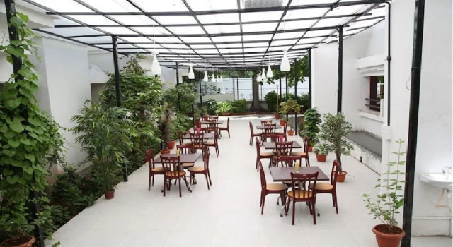 Yash Regency, Забронировать Отель Отели штата Махараштры 3 звезды, 3*