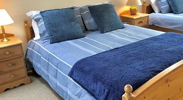 Cornerways B&B, Забронировать Отель «постель и завтрак» Чиппинг-Кэмпден Котсуолд, рядом с Court Barn Museum