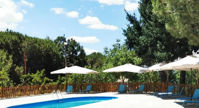 Al Casereccio, Book Hotel Hoteller i Corigliano Calabro med pool, Swimmingpool