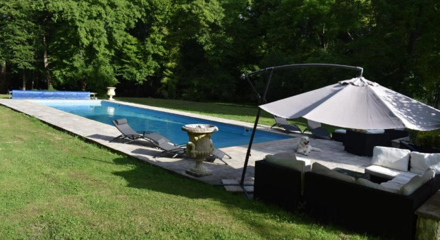 LA DEMEURE DE LA JUINE, Réserver Hôtel Hôtels à Essonne avec piscine, Piscine
