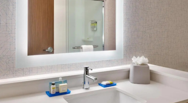 Четырёхместный номер Standard Holiday Inn Express & Suites - Gainesville I-75 by IHG