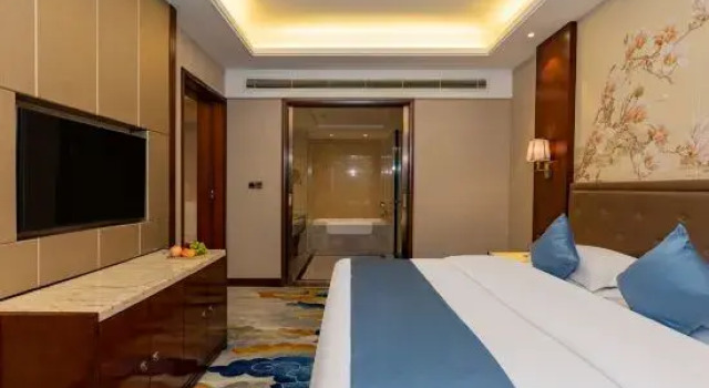 Люкс Executive Wangfu Hotel