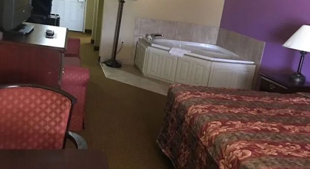 Econo Lodge Inn & Suites, Boek Hotel Hotels in Missouri met zwembad, Zwembad