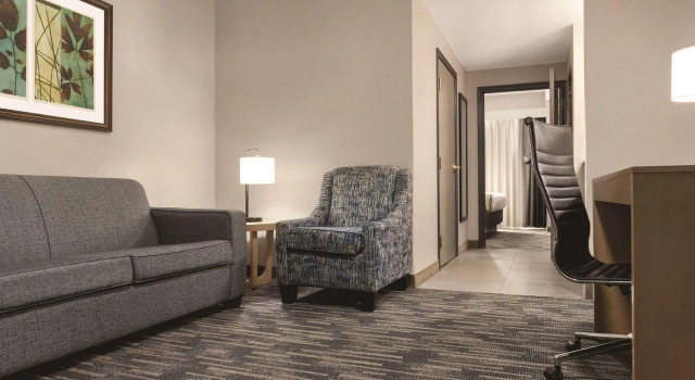 Spark by Hilton Panama City Beach, Забронировать Отель Отели Панама-Сити с завтраком, рядом с Race City Amusement Park, Завтраки