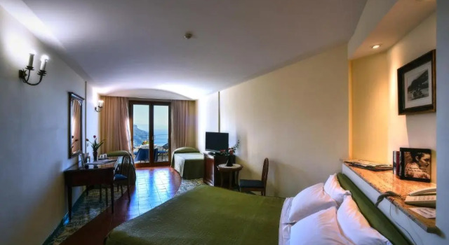 Номер Superior Hotel Graal
