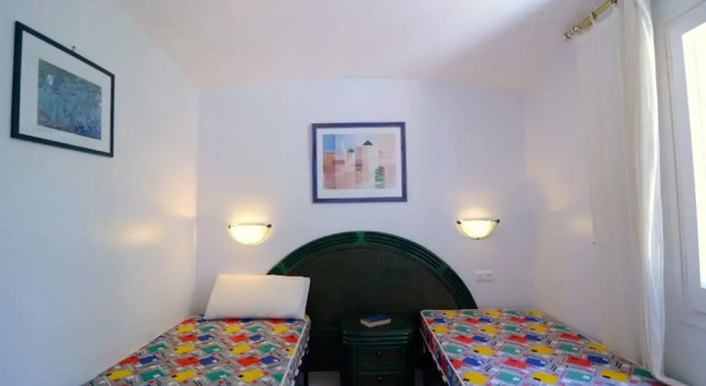 Plaça Dels Pous 3, Prenota Hotel Pals 