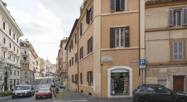 At the heart of Monti - via dei Capocci, Забронировать Отель Рионе Монти Рим, рядом с Посольство США в Риме