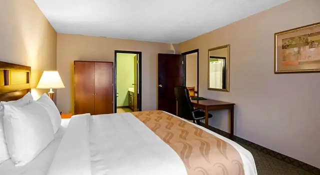 Двухместный люкс Quality Inn Summersville - New River Area
