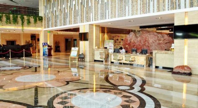 Longda Hot Spring Hotel, Rezerwuj Hotel Dongyinzhuang Tianjin Province