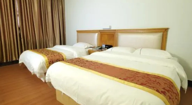 Люкс Deluxe China Travel Service (Taishan) Hotel