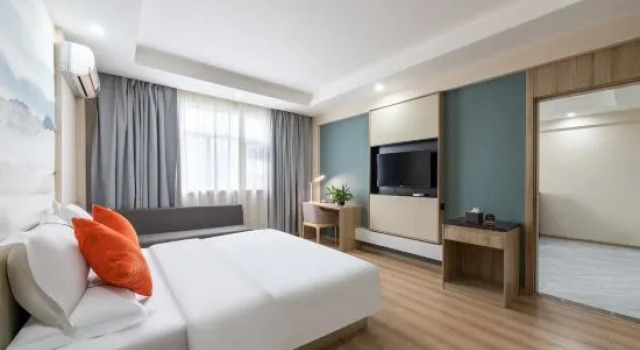 Люкс Grand Kaiyue Business Hotel