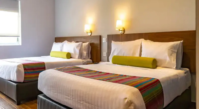 Четырёхместный люкс Hotel VIVE MX el marqués Querétaro, Trademark by Wyndham