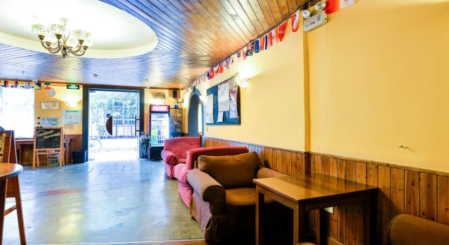 Le Tour Traveler's Rest Youth Hostel, Varaa Hostelli Shanghai Shanghai
