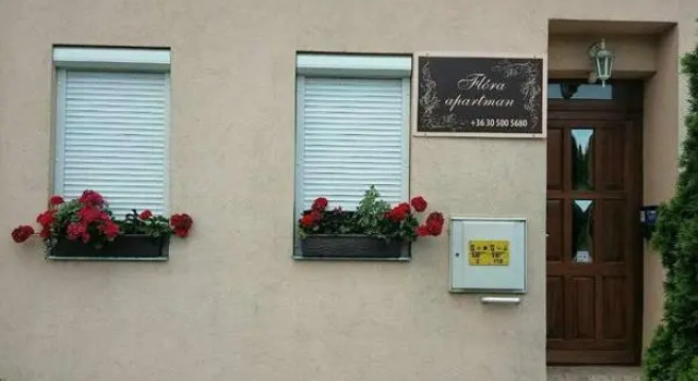 Flora Apartman, Book Lejlighed Billige hoteller i Bekes