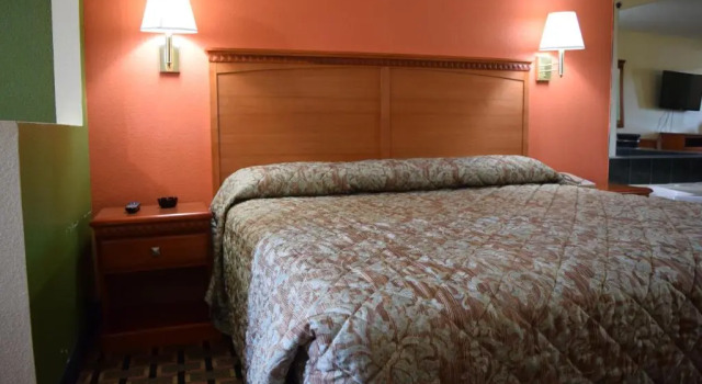 Royal Inn & Suites, Boek Hotel Hotels in Georgia met parkeren, Parkeren