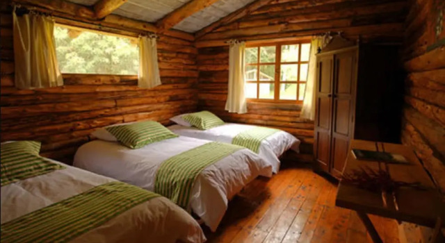 Camera tripla Classica con balcone Inraki Lodge