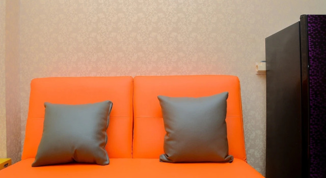 Minimalist 1BR with Pool View at Bassura City Apartment, Prenota Appartamento Giacarta Jakarta Province