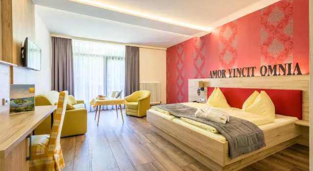 Двухместный номер Standard с видом на сад Riverresort Donauschlinge