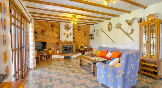 Villa Nevero, Prenota Villa Hotel a Axarquía con parcheggio, Parcheggio