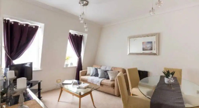 2 Bed Serviced Apt In Mayfair, Забронировать Дом для отпуска Виллы Большого Лондона, Вилла