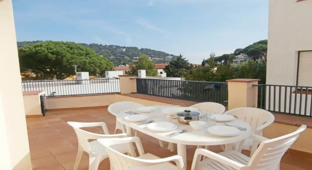 Семейные апартаменты с 3 комнатами 104686 -  Apartment in Llafranc