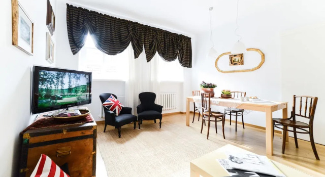 Sunny Apartment in the Old Town, Забронировать Апартаменты/квартира Варшава Мазовецкое воеводство, рядом с National Theatre