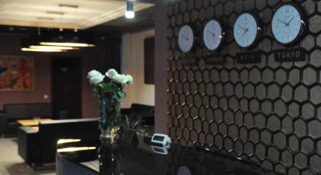 Hotel Florida, Buchen Sie Hotel Svyatoshynskyj Kiew