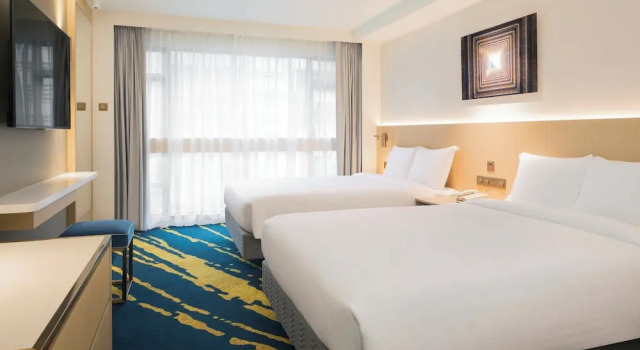 Номер Upgraded Premium Holiday Inn Golden Mile by IHG