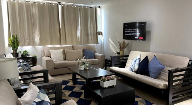 Gorgeous Apartment in Napoles Neighborhood, Забронировать Апартаменты/квартира Отели Мехико с парковкой, рядом с Центр международной торговли Pepsi Center, Парковка