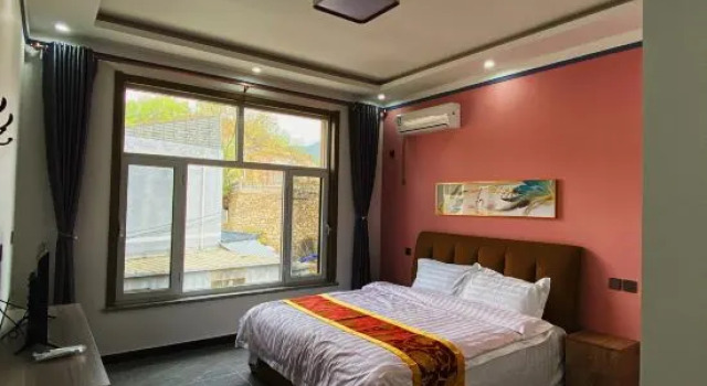 Двухместный люкс Deluxe c 1 комнатой Shuiyun Homestay (Taihang Water Town)