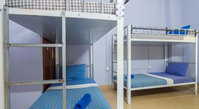 Кровать в общем номере (женский номер) Lovely Jubbly Villa - Hostel