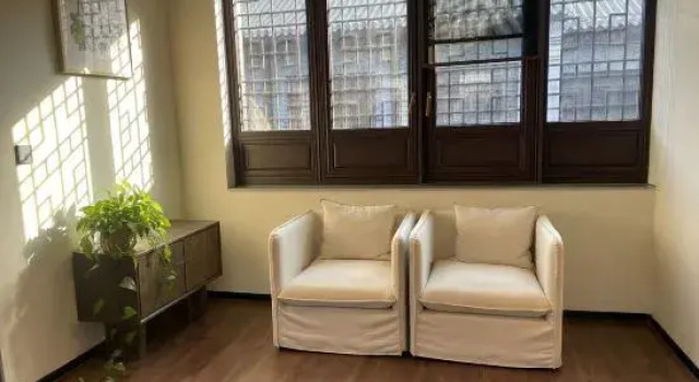 Juxian Laoshe Tea House Hotel (Juguo Ancient City Shop)
