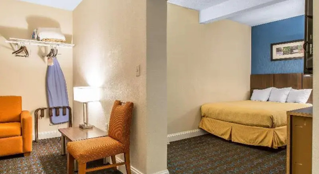 Одноместный номер Standard Quality Inn & Suites Middletown - Newport