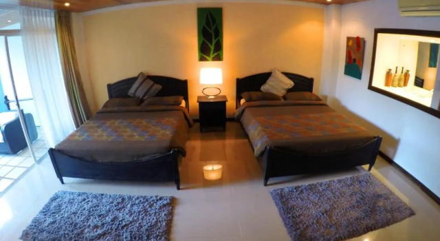 Четырёхместный номер Deluxe Pinjalo Resort Villas - Jade Hill Project Property Development