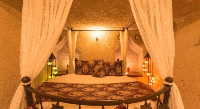 Полулюкс с видом на сад Adora Cave Suites