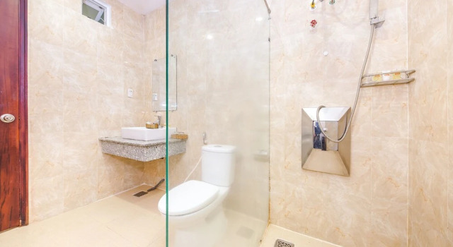 Gia Bao Apartment by OYO Rooms, Rezervați Apartament Nha Trang 