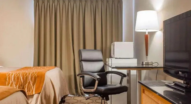 Номер Standard Comfort Inn