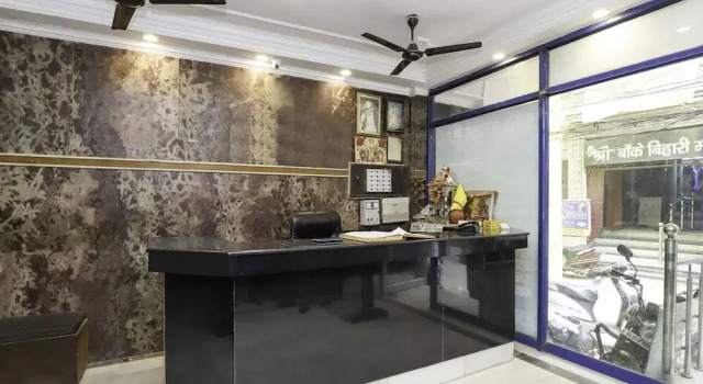 Hotel Great Shiva Dlx By OYO Rooms, Забронировать Отель Пахар-Ганж Нью-Дели, рядом с Рынок Садар-Базар