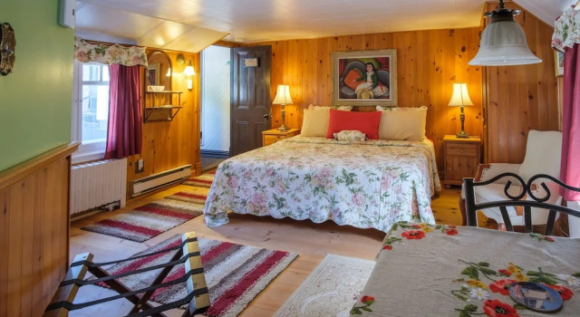 Двухместный номер Standard с балконом À La Vieille Maison Fradet