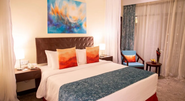 Номер Standard с балконом и с видом на сад Sarova Whitesands Beach Resort & Spa, Mombasa