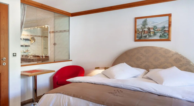 Люкс с видом на горы Hotel Beau Rivage