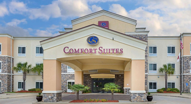 Люкс Comfort Suites Ft. Polk