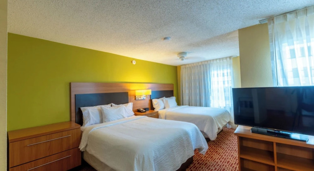 Четырёхместный люкс Candlewood Suites Bedford - Fort Worth by IHG