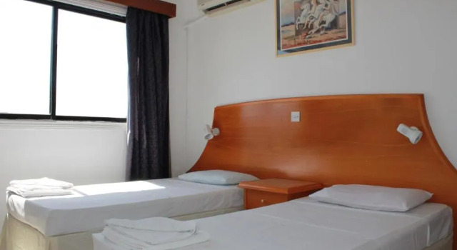 Апартаменты Florea Hotel Apartments