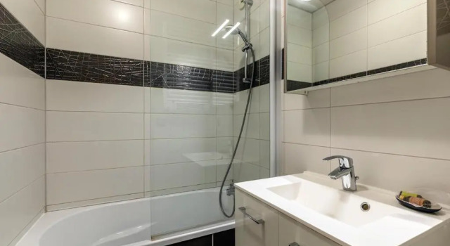Апартаменты Appartement Cosy 2 Places De Parking Wifi Centre Ville