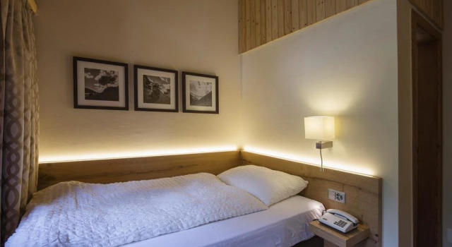 Hotel Landhaus, Prenota Hotel Muenster Obergoms