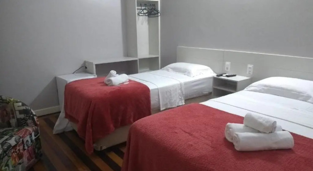 Трёхместный семейный люкс Sumare Hotel