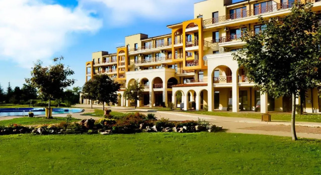 Апартаменты Lighthouse Golf Resort, 75 Mp2, with Balcony